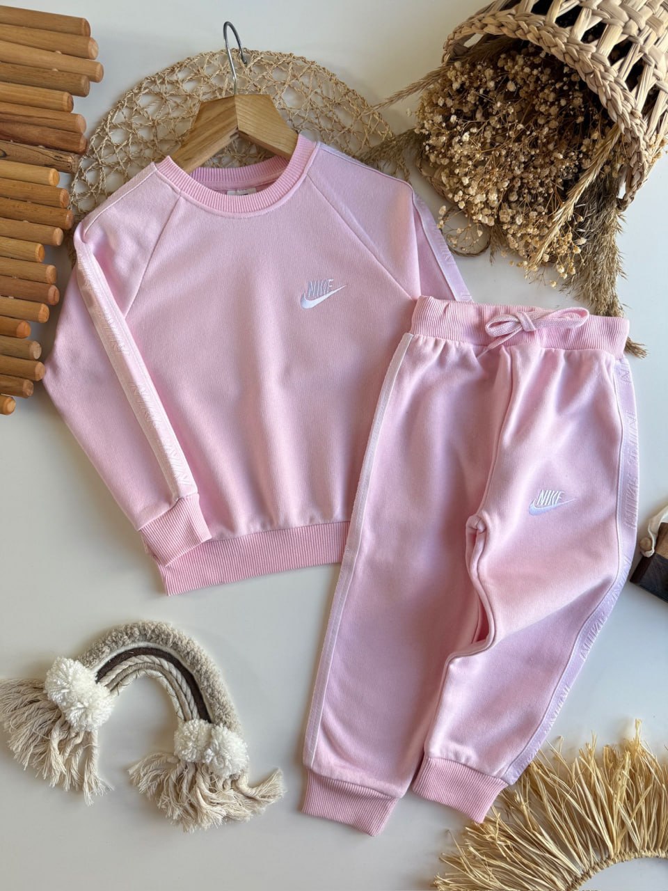 Pink Nike sport set